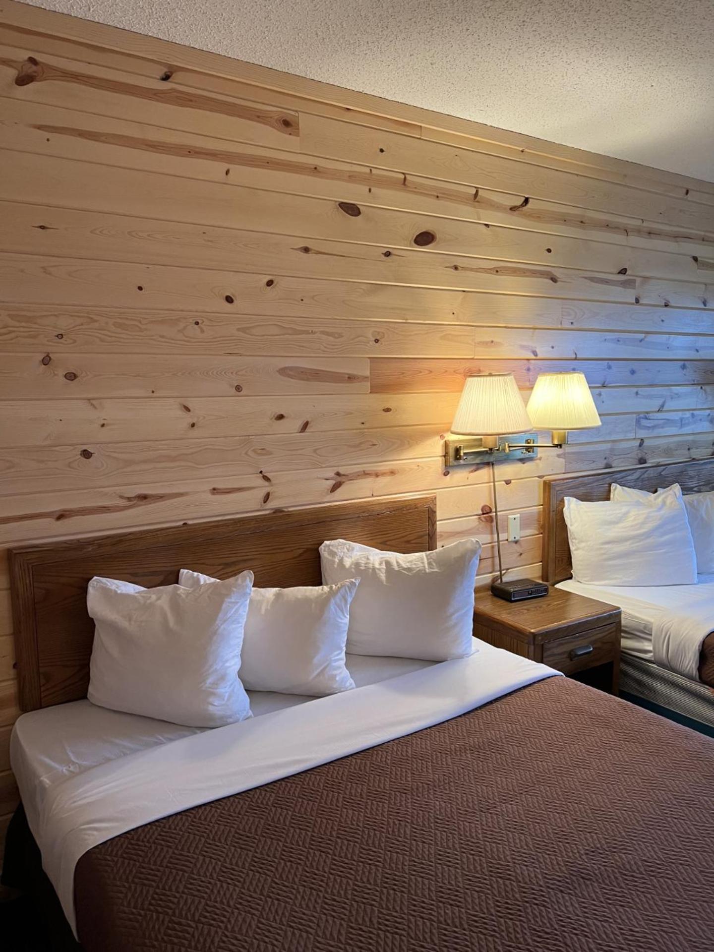 Waterfront Inn מקינאו סיטי מראה חיצוני תמונה